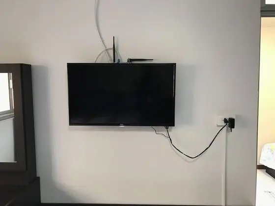 2-Bedroom Apartment