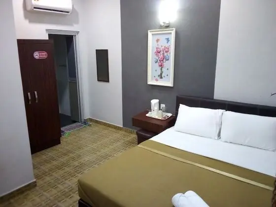 Standard Oda (104)