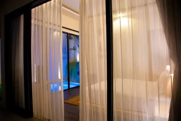Standard Oda (Plunge Pool)