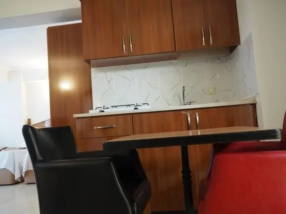 Apart Oda, Bahçe Manzaralı, Havuzlu