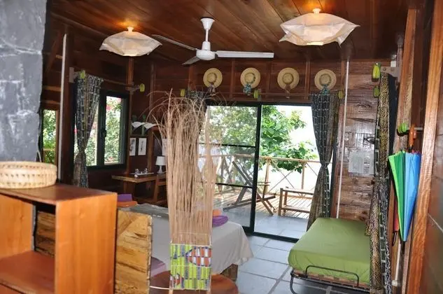 Standard Üç Kişilik Oda