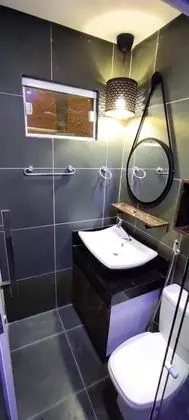 Comfort Tek Büyük veya İki Ayrı Yataklı Oda