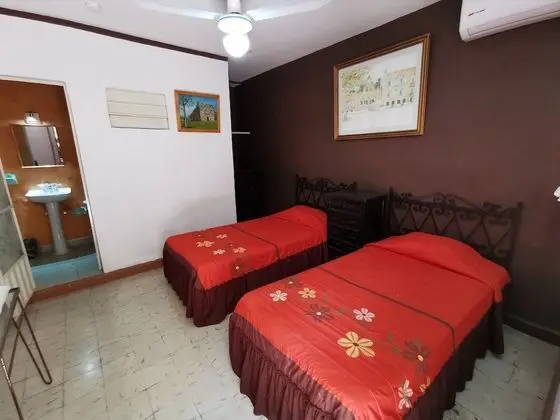 Tek Büyük Yataklı Oda