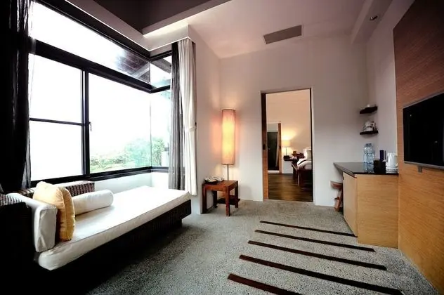 Honeymoon Villa, Göl Manzaralı