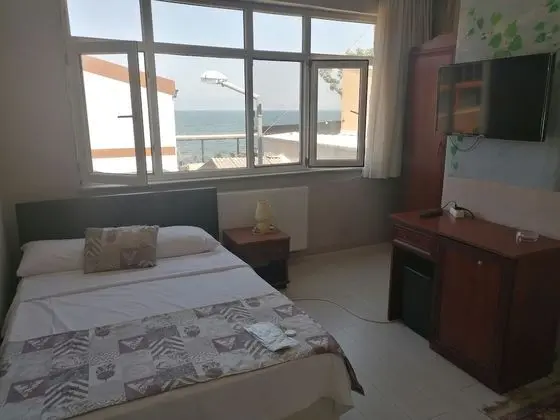 Basic İki Ayrı Yataklı Oda