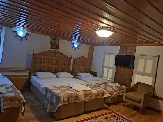 Konak Dort Kisilik Oda