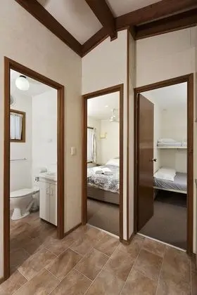 Economy Kulübe, 2 Yatak Odası, Sigara İçilmez, Küçük Mutfak (Standard Cabin)