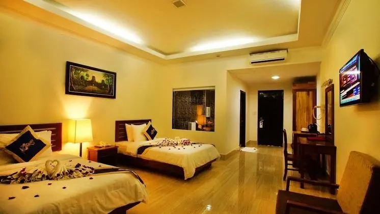 Deluxe Twin Room - Free Airport Pickup