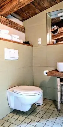 Tek Büyük Yataklı Oda, Banyolu/Duşlu