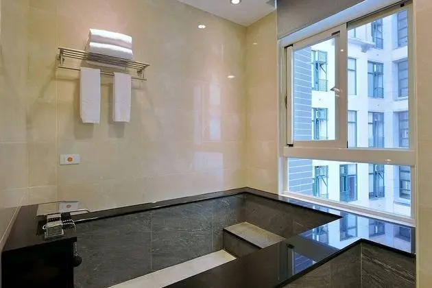 Luxury Tek Büyük Yataklı Oda