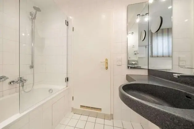 Standard Tek Büyük Yataklı Oda, 1 Çift Kişilik Yatak ve Çekyat