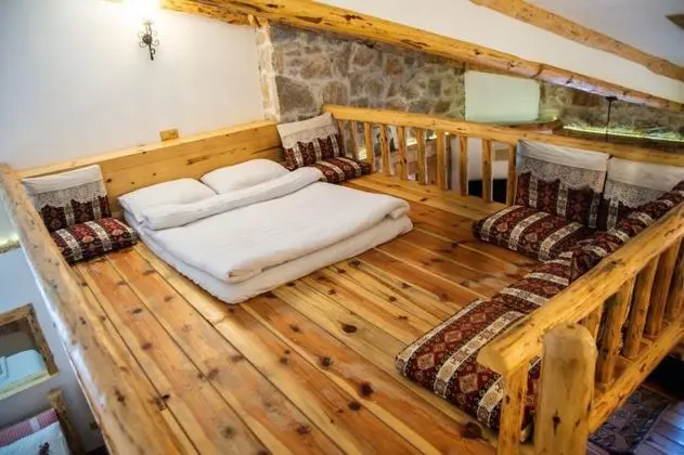 Suite, Havuz Manzaralı