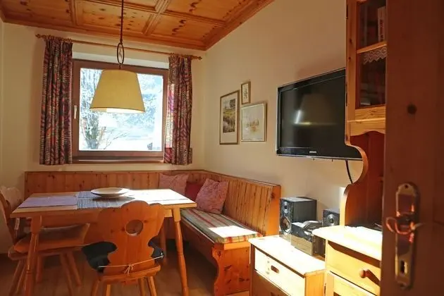 Traditional Apart Daire, 1 Yatak Odası, Balkon, Dağ Manzaralı