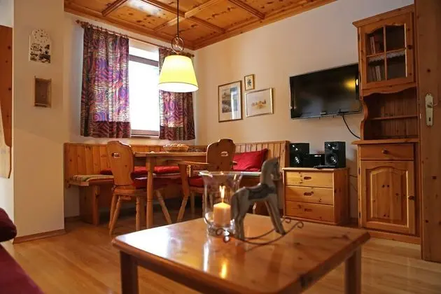 Traditional Apart Daire, 1 Yatak Odası, Balkon, Dağ Manzaralı