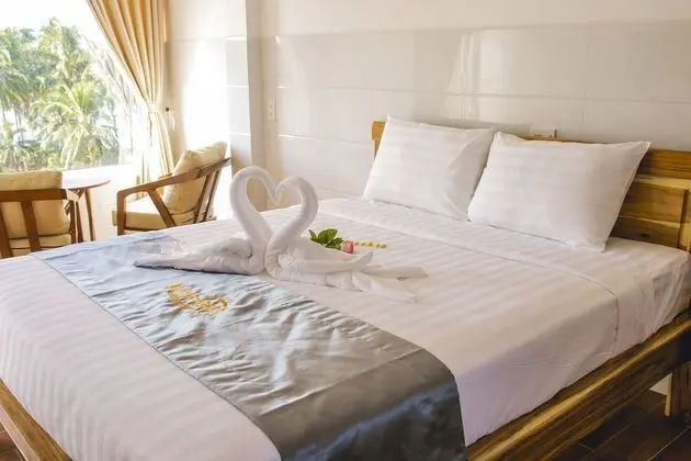 Deluxe Oda, 1 Büyük (Queen) Boy Yatak, Balkon, Deniz Manzaralı