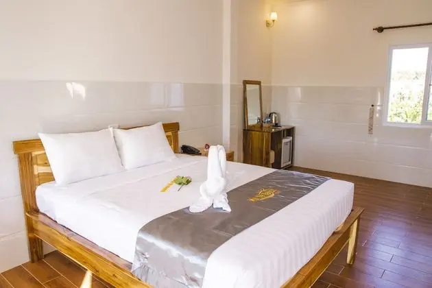 Deluxe Oda, 1 Büyük (Queen) Boy Yatak, Balkon, Deniz Manzaralı