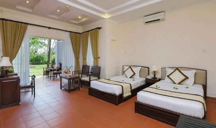 Villa, Bahçe Manzaralı