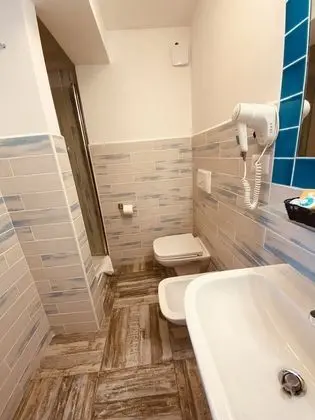 Classic Tek Büyük Yataklı Oda