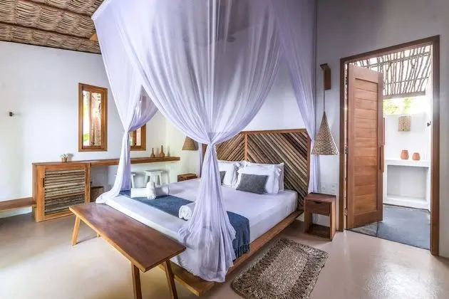 DELUX ROOM WITH AIR CONDITIONING