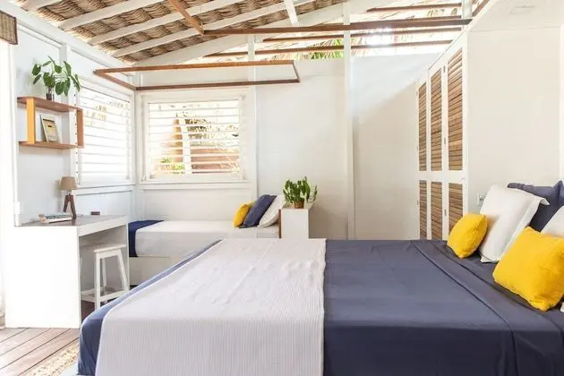 DELUX ROOM WITH SIDE SEA VIEW