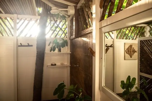 DELUX ROOM WITH SIDE SEA VIEW
