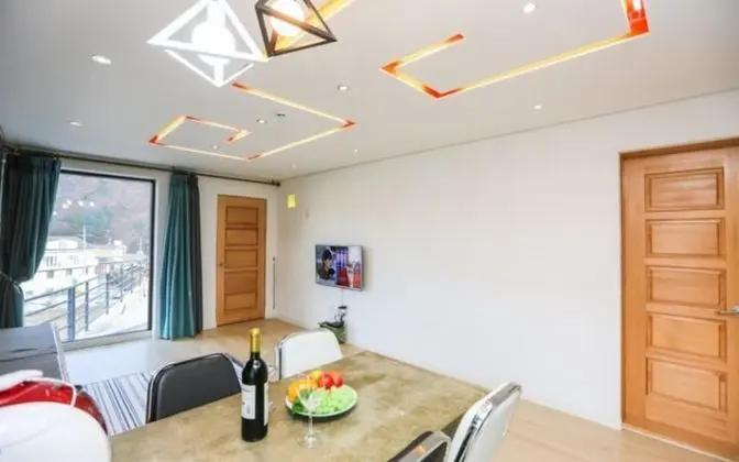 Oda (Room in the Heart No 102)