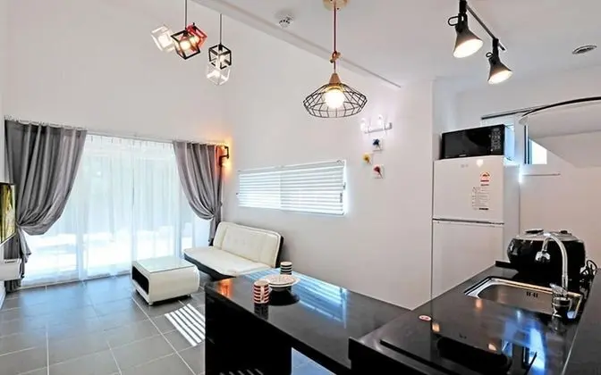 Oda (Third day (duplex))