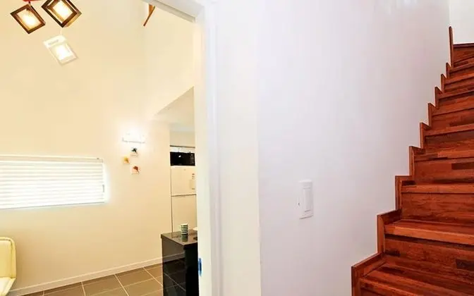 Oda (Third day (duplex))