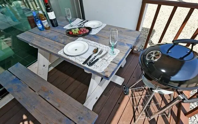 Oda (Third day (duplex))