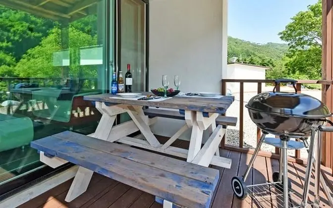 Oda (Third day (duplex))