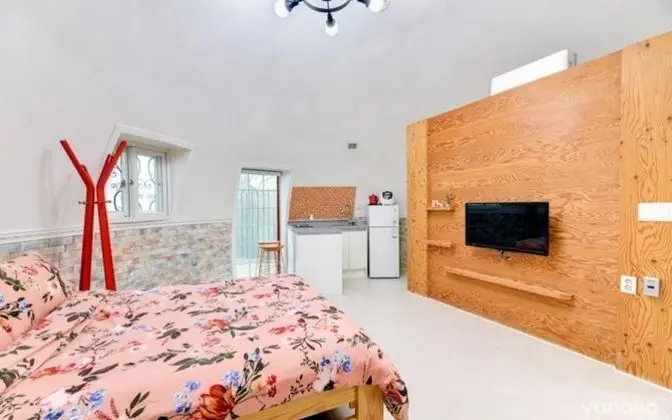 Oda (Byeol-dul (Unshared House))