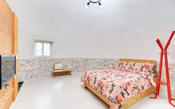 Oda (Byeol-dul (Unshared House))