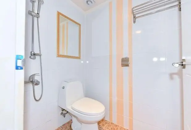 Oda, 2 Banyolu (310)