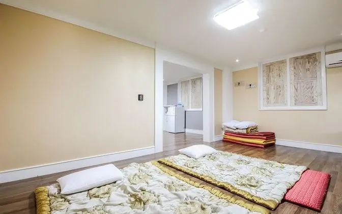 Oda (Ondol large room)