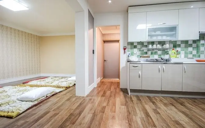 Oda (Ondol large room)