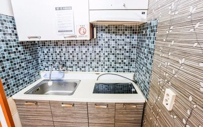 Oda (73 Two Rooms No 306)