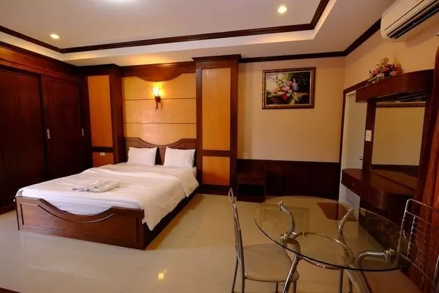 Connection Room (2 Bedrooms)
