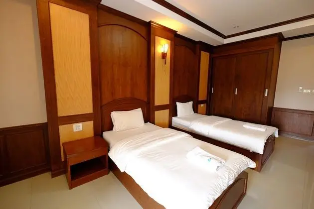 Connection Room (2 Bedrooms)