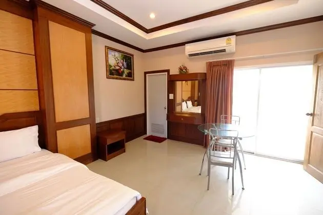 Connection Room (2 Bedrooms)