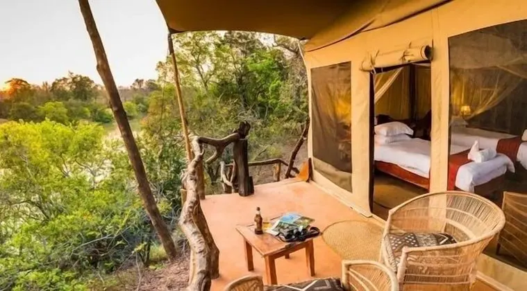 Tek Büyük Yataklı Oda (Safari Tent)