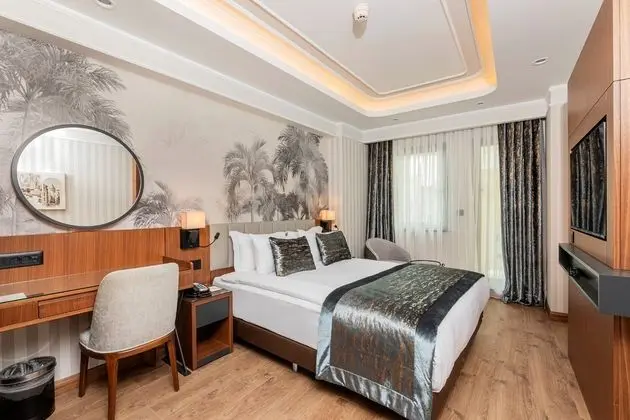 Standart Oda, Şehir Manzaralı