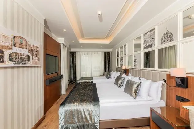 Triple, Şehir Manzaralı