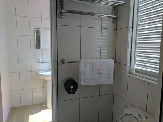 Deluxe Dört Kişilik Oda