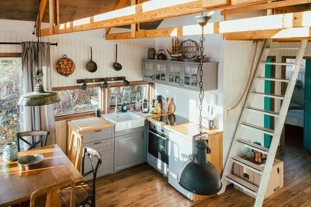 Kulübe, 2 Yatak Odası (Múlakot 2)