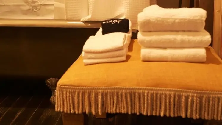 Grand Oda, 1 En Büyük (King) Boy Yatak