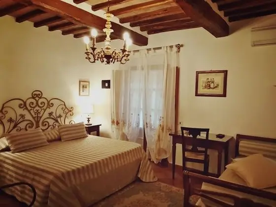 Comfort Tek Büyük Yataklı Oda