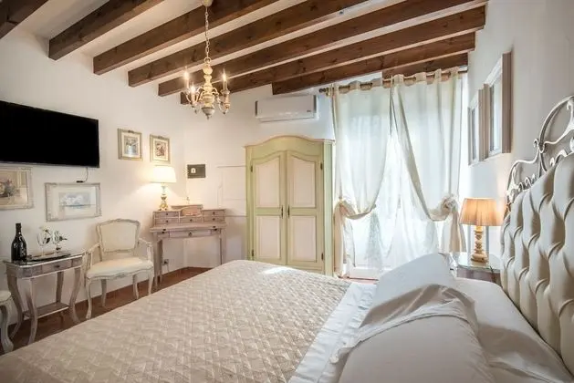 Superior Tek Büyük Yataklı Oda