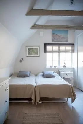 İki Ayrı Yataklı Oda (Attic)