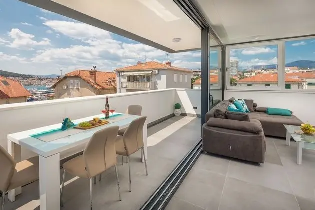 Luxury Çatı Katı Süiti (Penthouse)