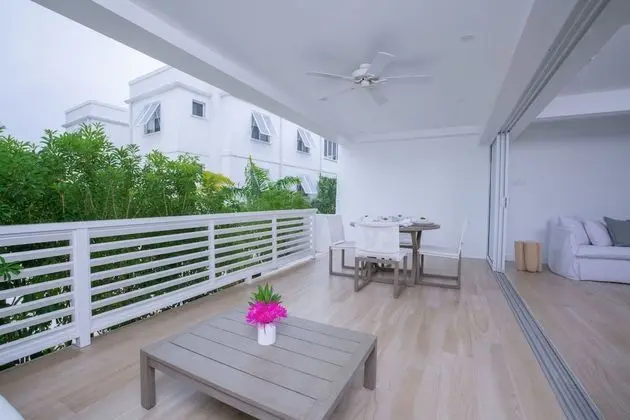 Luxury Apart Daire, 2 Yatak Odası, Havuz Manzaralı